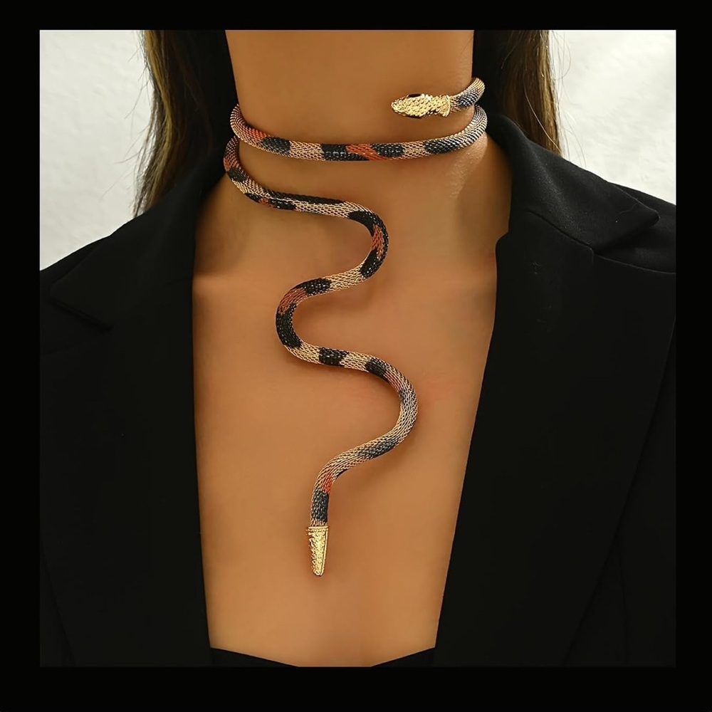 Elegant Gold and Black Snake Neckl choker